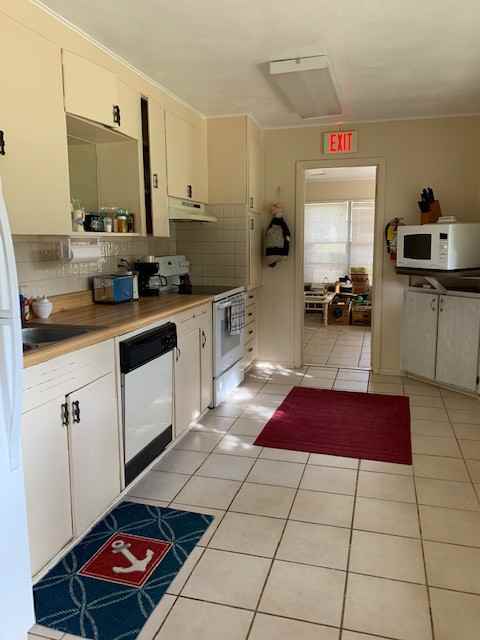 105 W Elm Dr - Photo 3 of 6