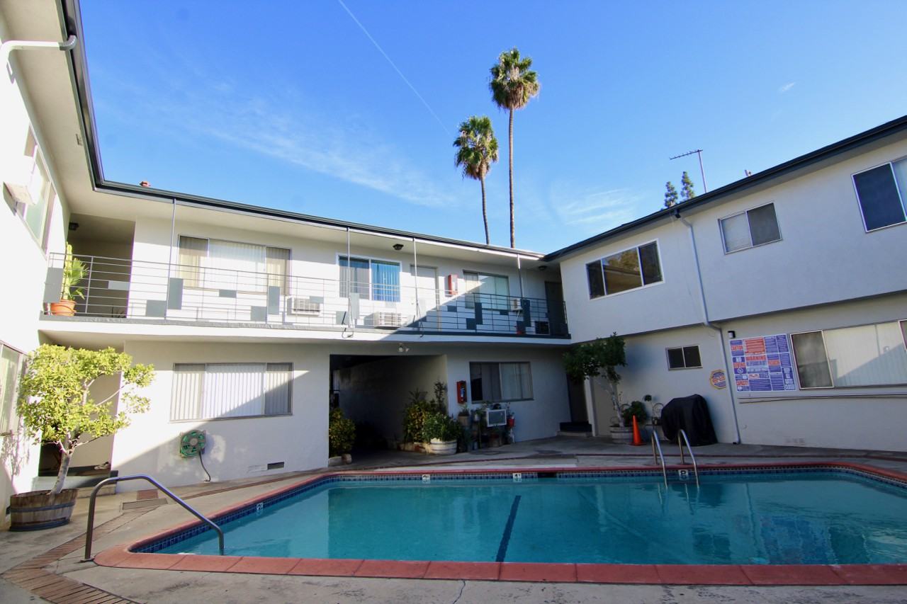 Fulton Ave. & Victory Blvd. - Photo 7 of 16