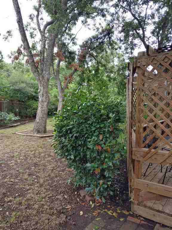 1008 Lake Charles Ave S #1008 - Photo 2 of 21