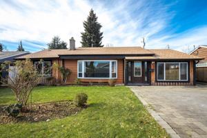 featured image of 1241 Redwood Street