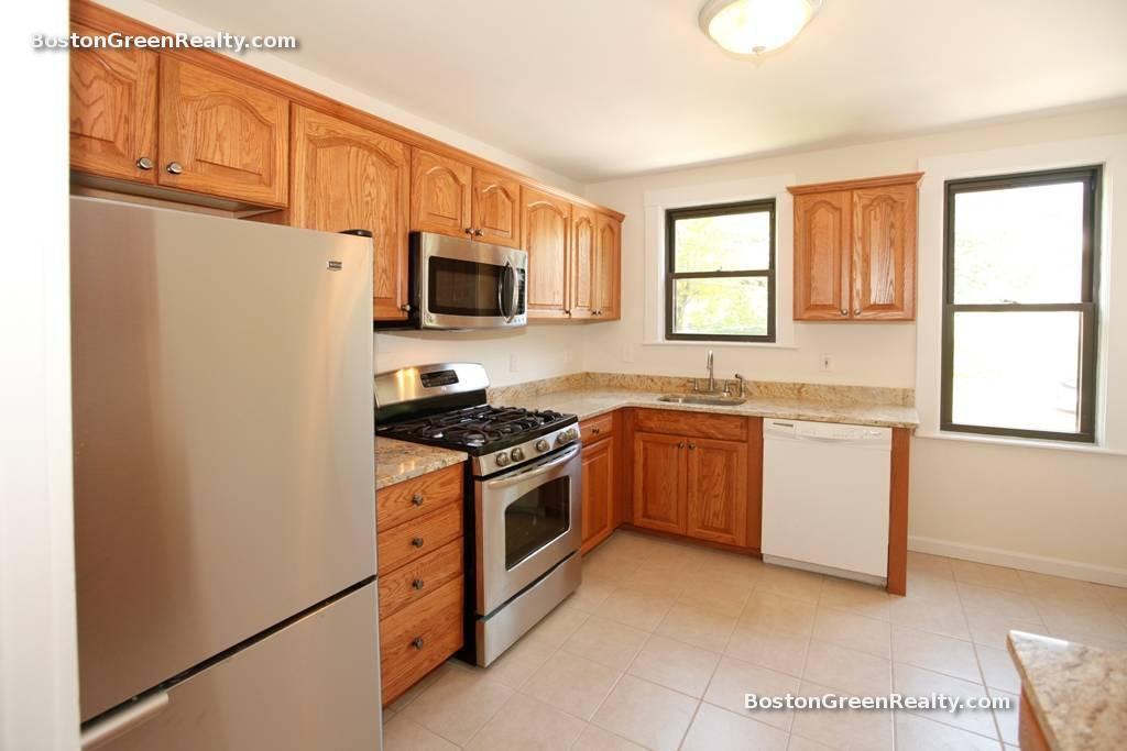 508 Heath Street - Photo 2 of 10