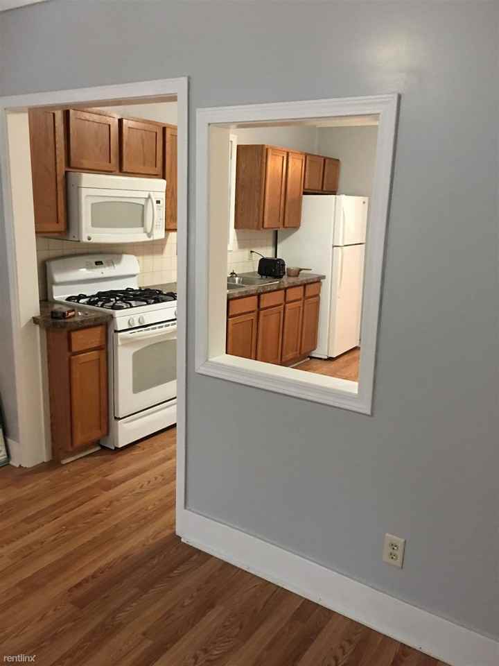 358 Cedar St Ne - Photo 3 of 17