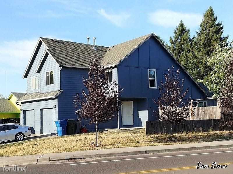 1620 Gem Pl NE - Photo 3 of 15