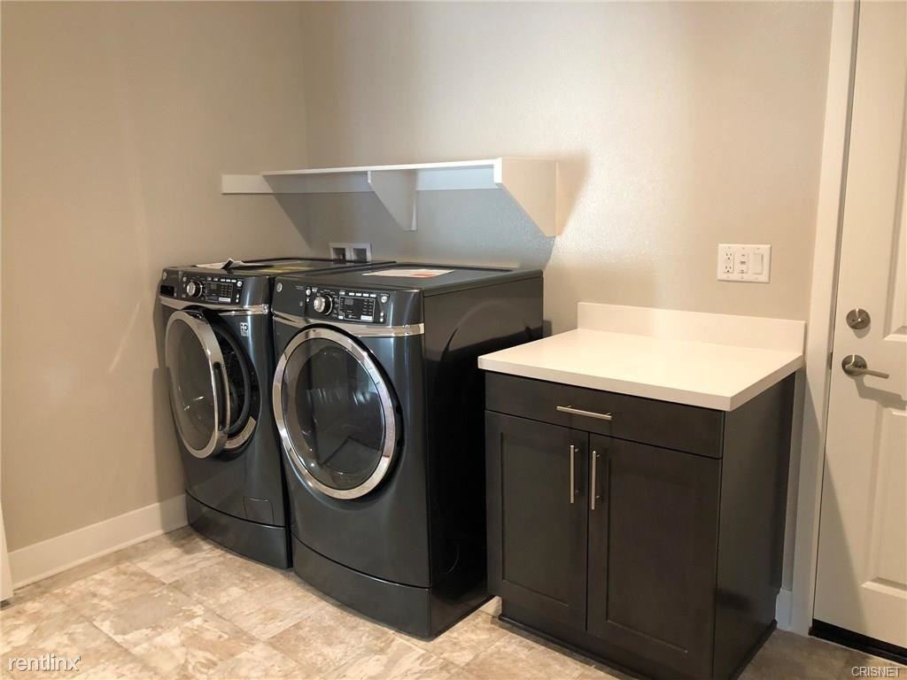 25100 Cypress Bluff Dr - Photo 2 of 8