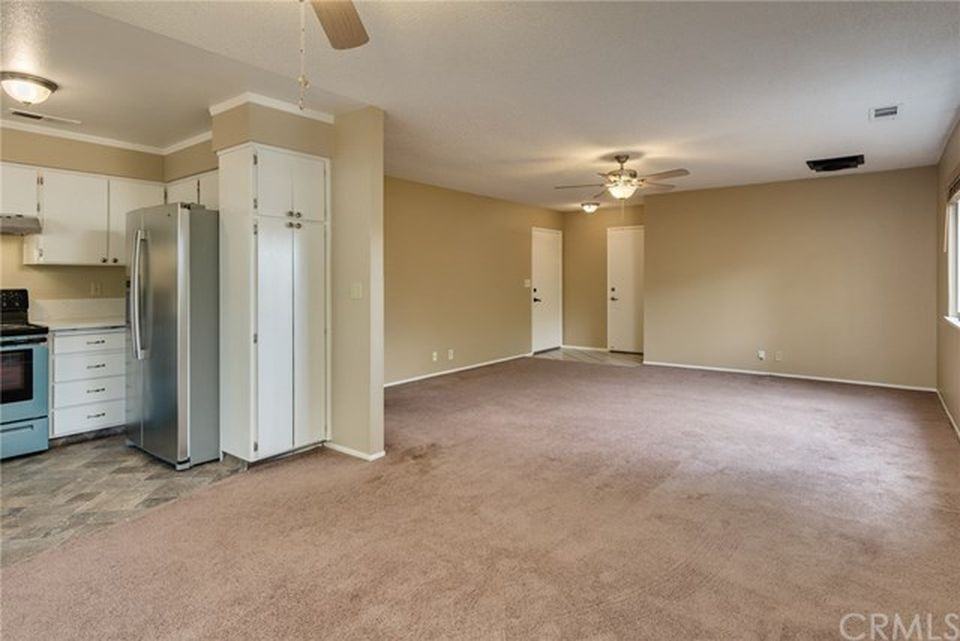 1000 Jenooke Ln - Photo 3 of 12