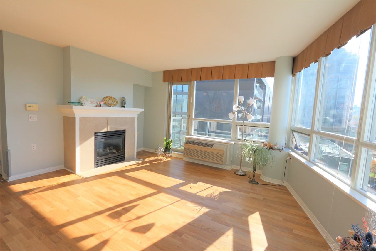 1570 West 7th Avenue #1003 - Photo 3 of 20