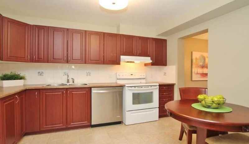 215 Moss Grove Street - Photo 3 of 6