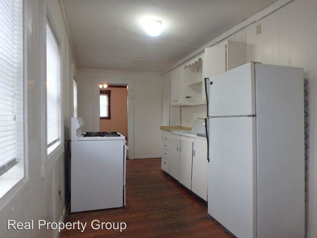 1115 Paquin St - Photo 2 of 9
