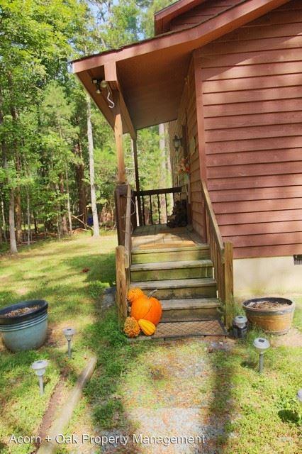 9412 Coachway - Photo 2 of 17