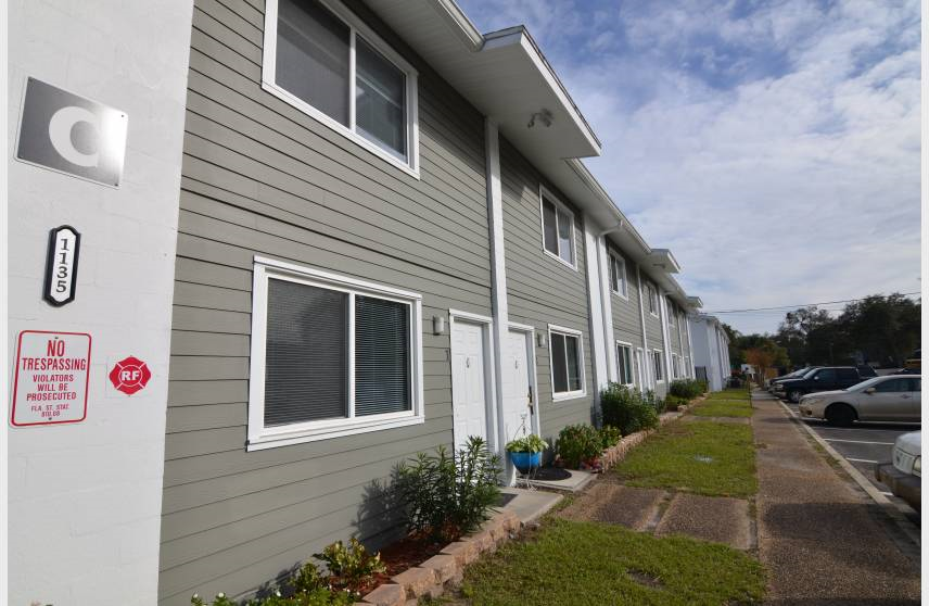 Tree Hill Apartments - Photo 2 of 14