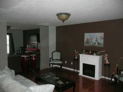 9713 Evanwood Ct - Photo 2 of 5