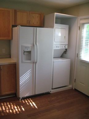 1006 Virgie St - Photo 3 of 9