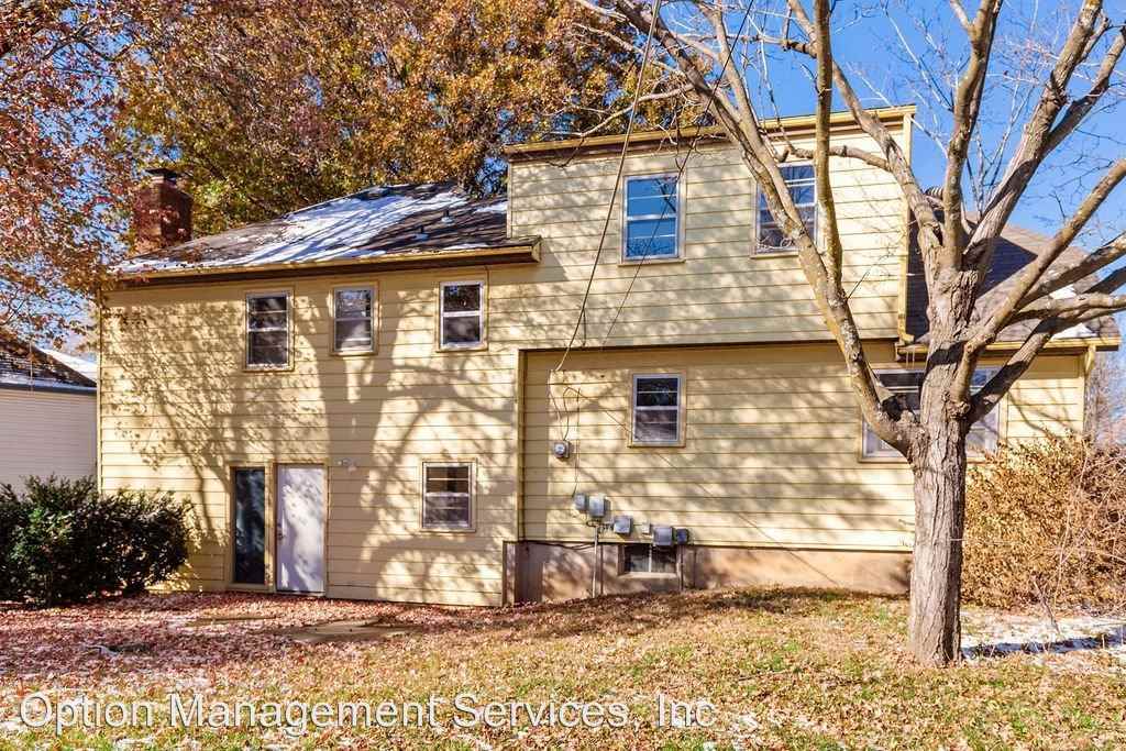 11701 W 49th St - Photo 3 of 29