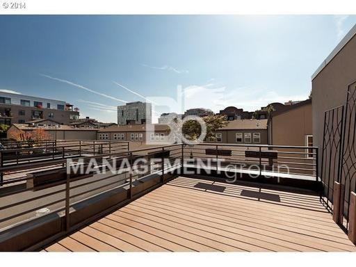 1142 NW Johnson St #104 - Photo 3 of 16