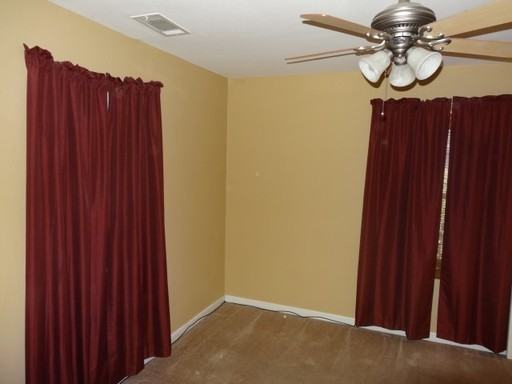 1340 N San Pablo Ave - Photo 2 of 14