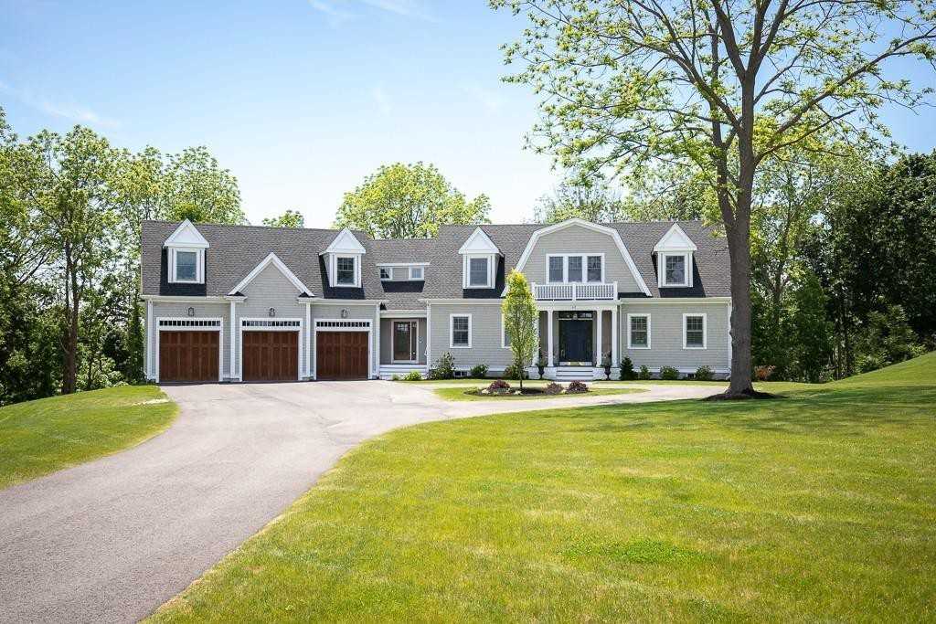 62 Baker Hill Dr - Photo 2 of 17