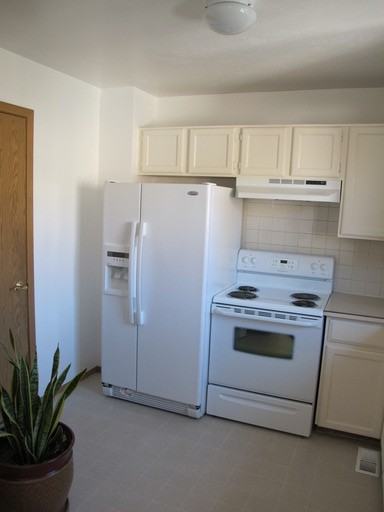 18961 E 16th Ave - Photo 2 of 8