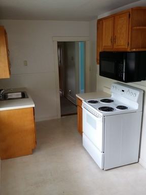 5576 Old Lincoln Hwy - Photo 3 of 9