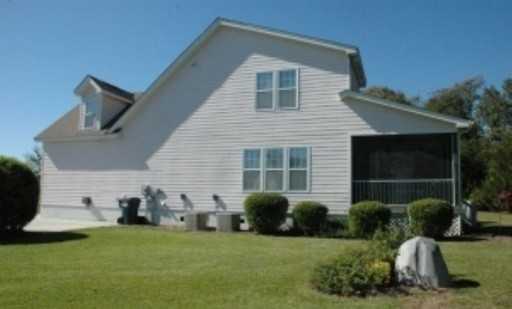 303 Shoreline Dr - Photo 2 of 23