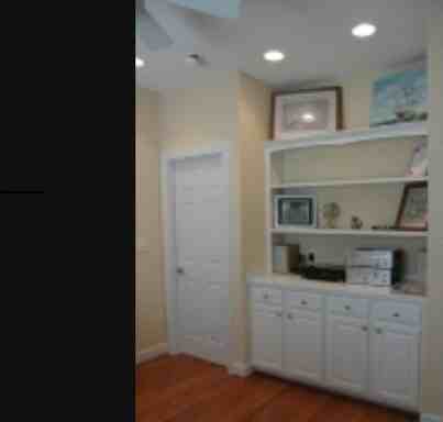 303 Shoreline Dr - Photo 3 of 23