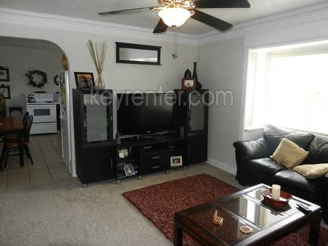 45 E Cordelia Ave - Photo 3 of 9