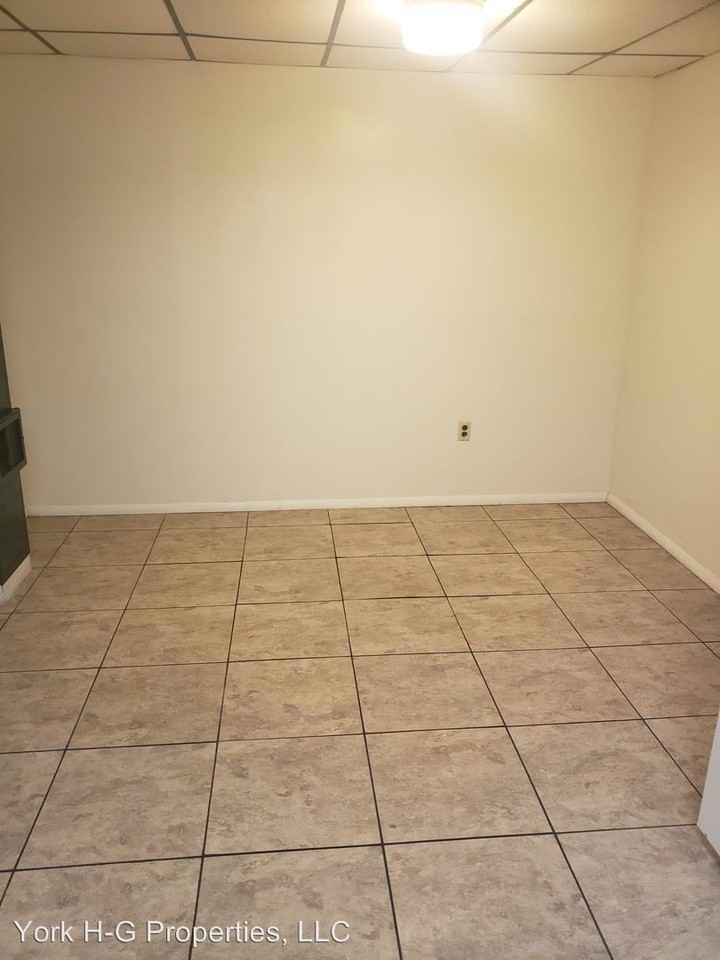 W King Street - Photo 3 of 4