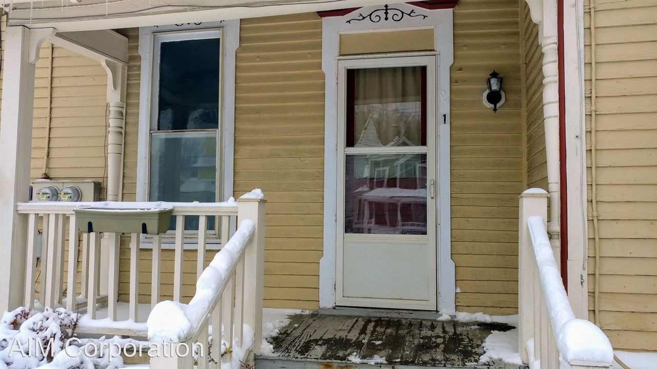1032 W Kalamazoo Ave - Photo 3 of 13