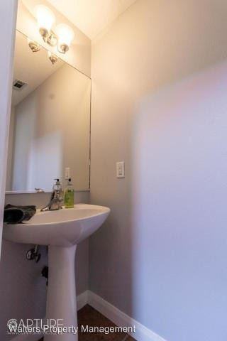 2488 Manzoni Road - Photo 3 of 18