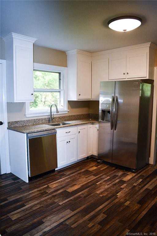 70 Creamery Rd - Photo 2 of 10