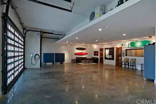 1000 Flamingo Rd - Photo 3 of 48