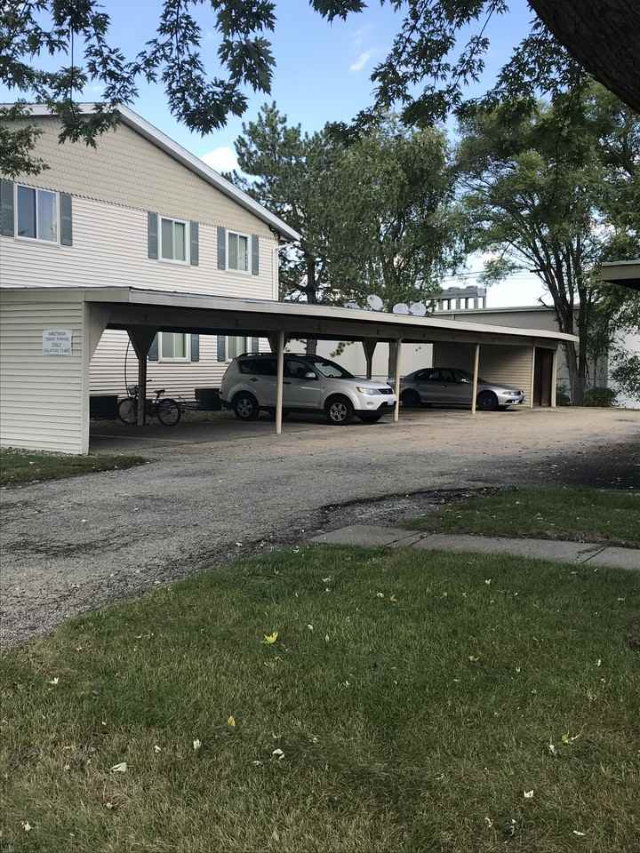 502 South Sweetbriar Drive - Photo 2 of 9