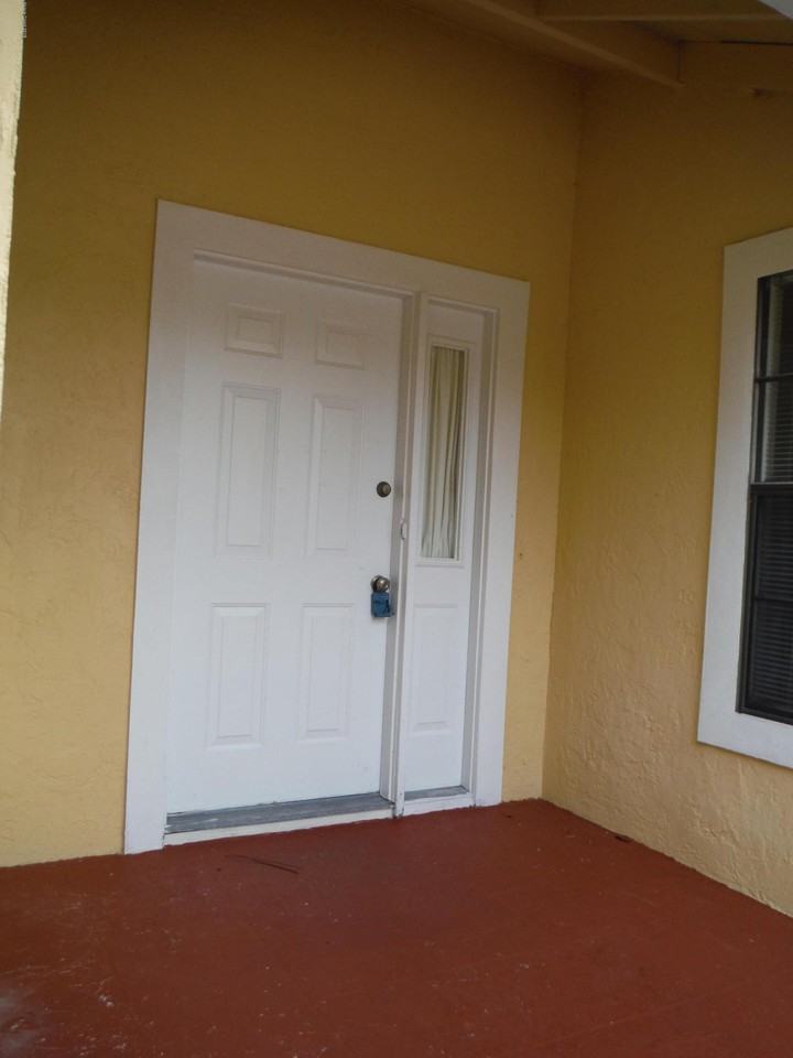 3564 Muirfield Dr - Photo 3 of 24