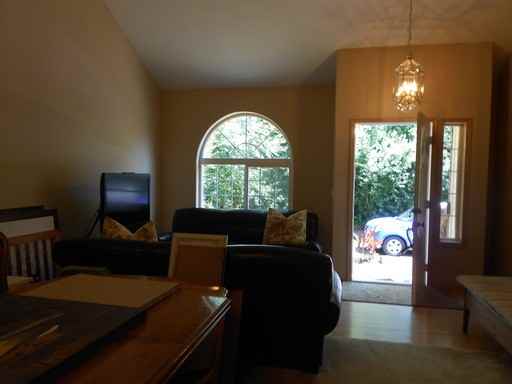 2797 Marylhurst Dr - Photo 3 of 20