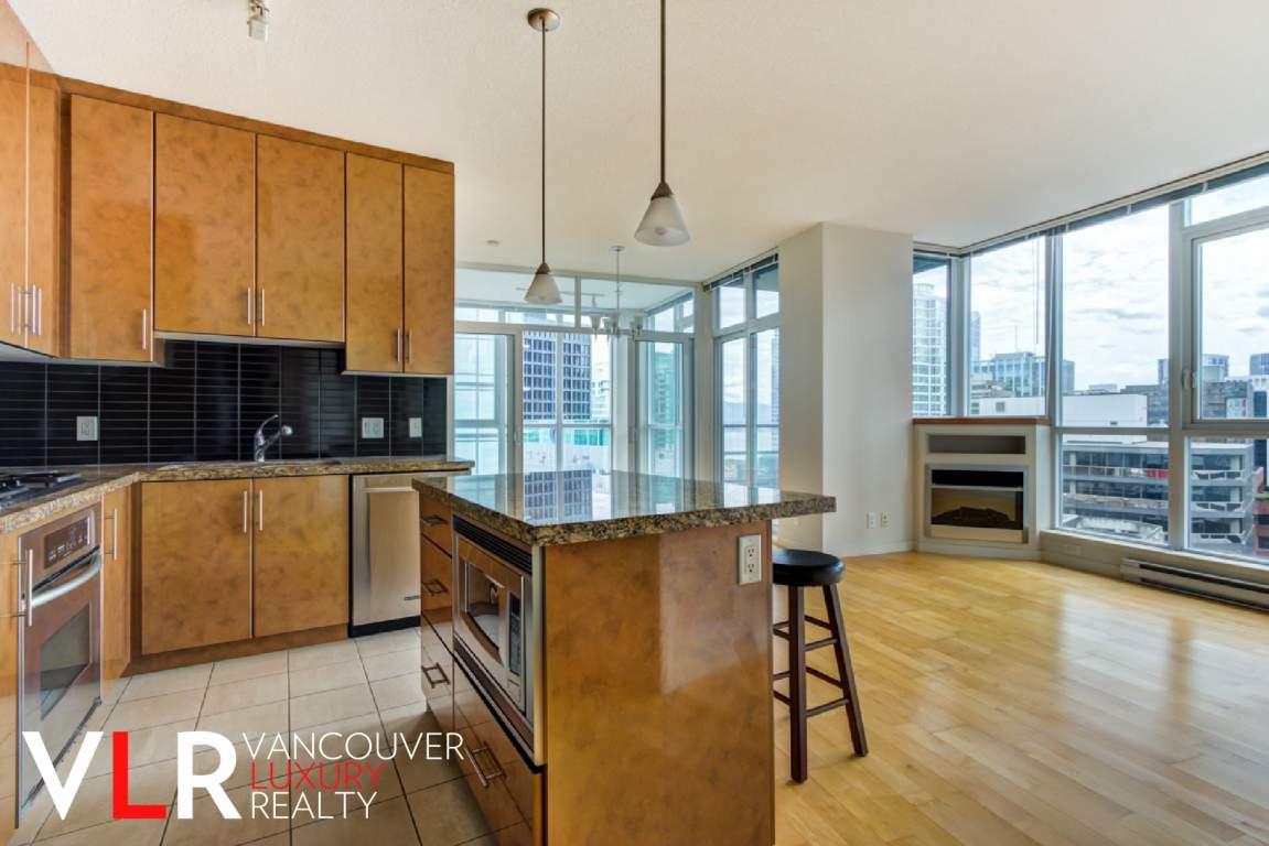 1189 Melville Street (# 4082) - Photo 2 of 31