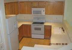 4605 168 Ct NE - Photo 2 of 5