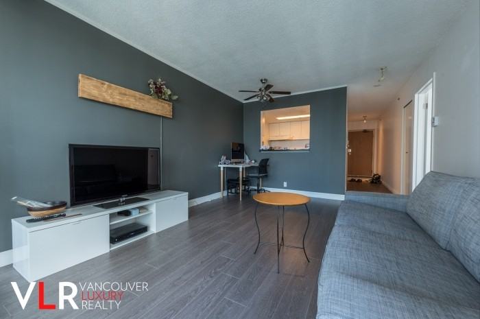 789 Drake Street (# 3564) - Photo 2 of 8