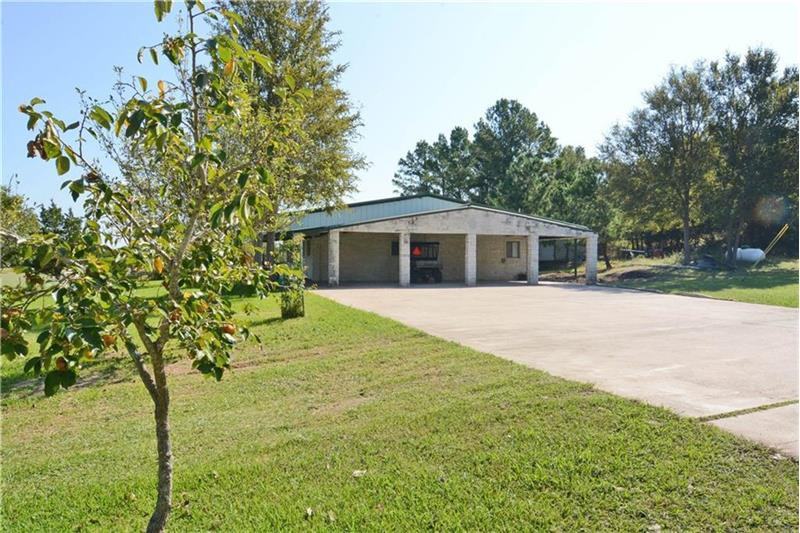 6525 TX-71 - Photo 2 of 13