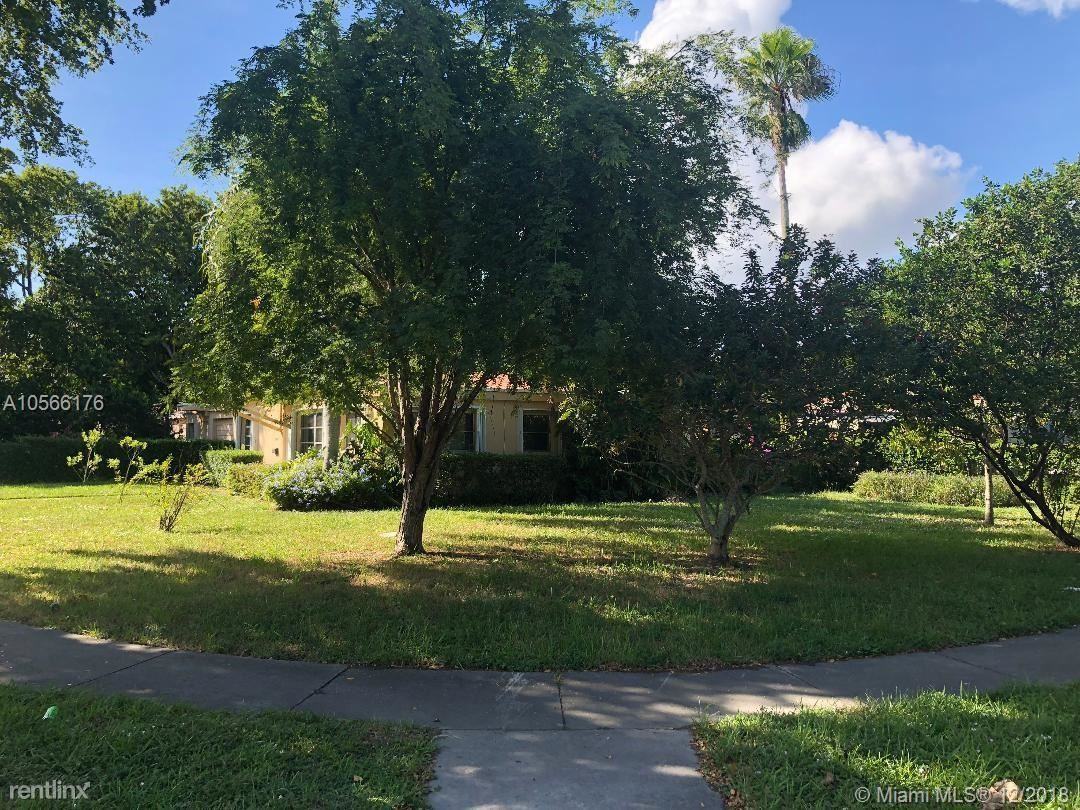 14015 NE 10th Ave - Photo 2 of 15