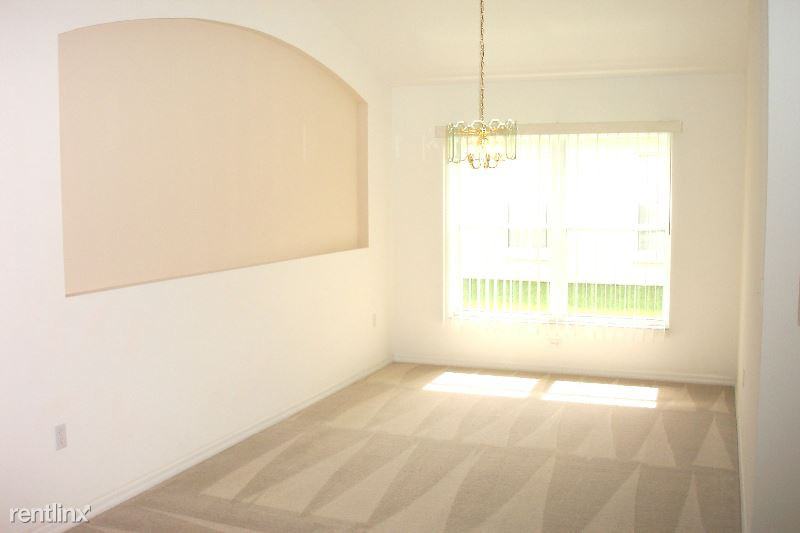 1852 Tara Marie Ln - Photo 3 of 10