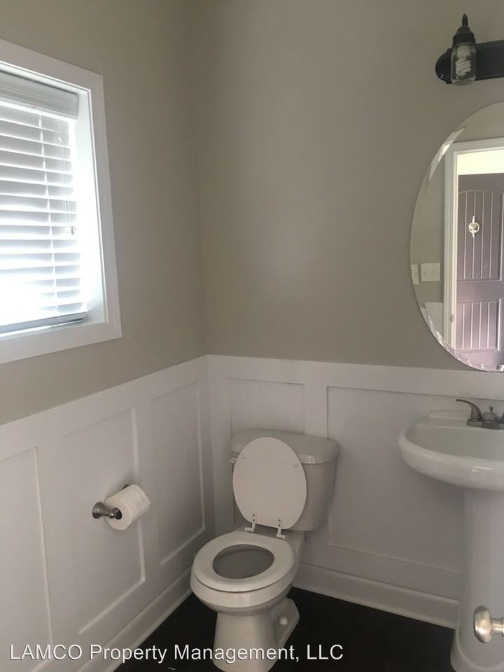 31 Douglas Acres Dr - Photo 3 of 12