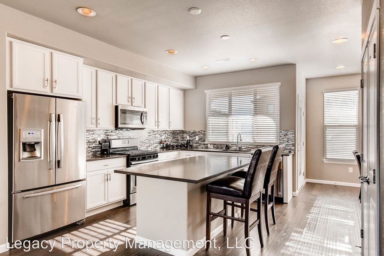 2525 S Orion St - Photo 2 of 7