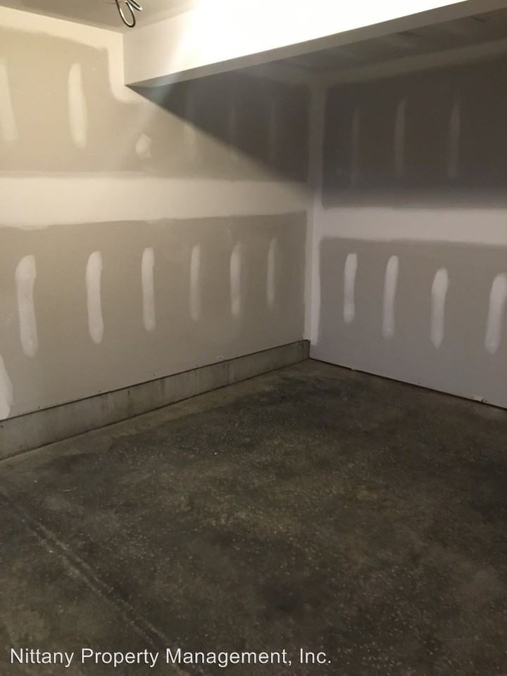 200 TowHee Drive - Photo 2 of 32