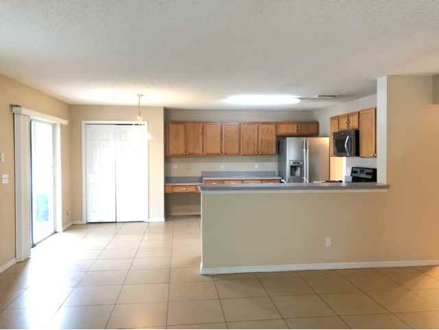 170 Walnut Crest Run - Photo 3 of 14