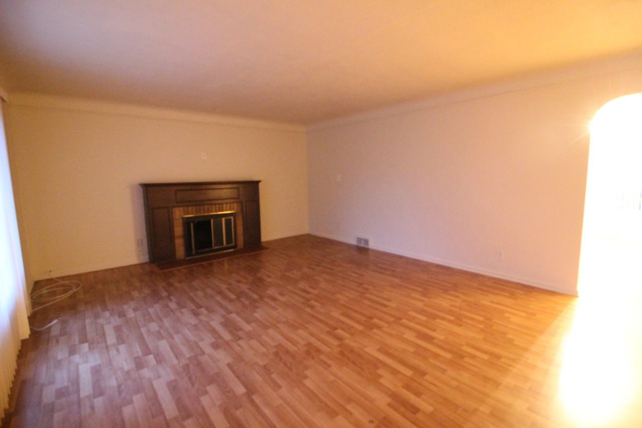 9500 Sarasota - Photo 3 of 20