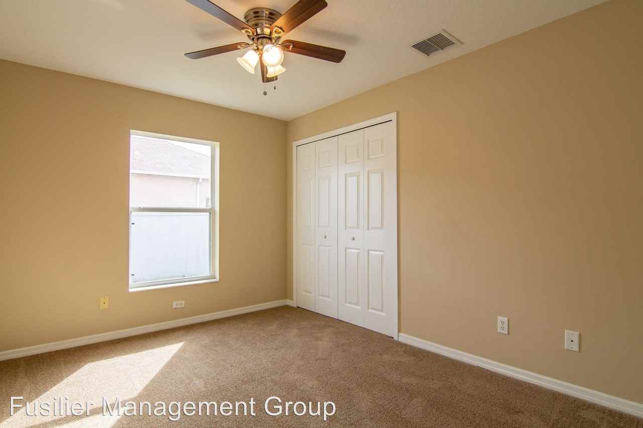 402 - 404 Bridgewater Ct - Photo 3 of 21