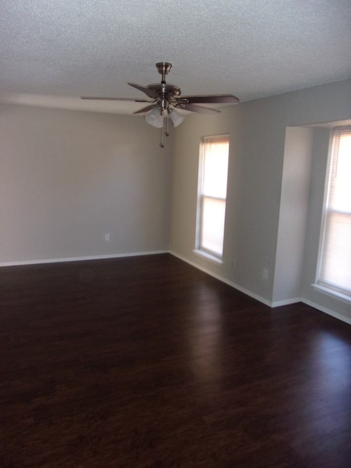 2716 NW 109th St - Photo 3 of 21