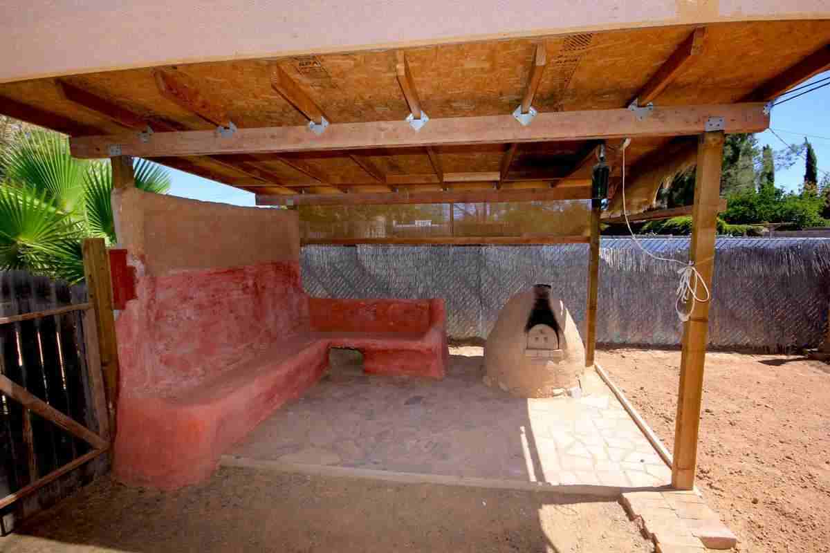 2669 N Winstel Blvd - Photo 3 of 10