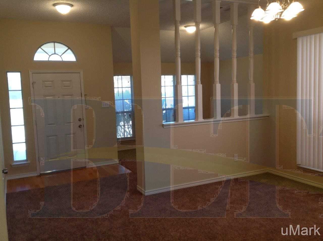 1558 Aberdeen Dr - Photo 3 of 17