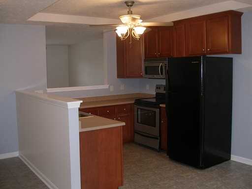 234 Hampton Pl Ct - Photo 3 of 5