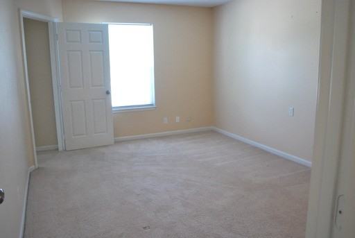 18301 E 12th Terrace N #18301 - Photo 3 of 8